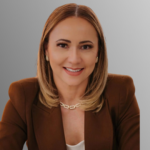 Luana Albuquerk recebe o Prêmio Mulheres de Valor e se consagra na advocacia trabalhista