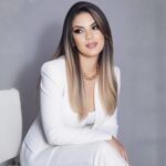 Briana Abaunza transforma estética em espaço de conexão humana, superação e inspiração